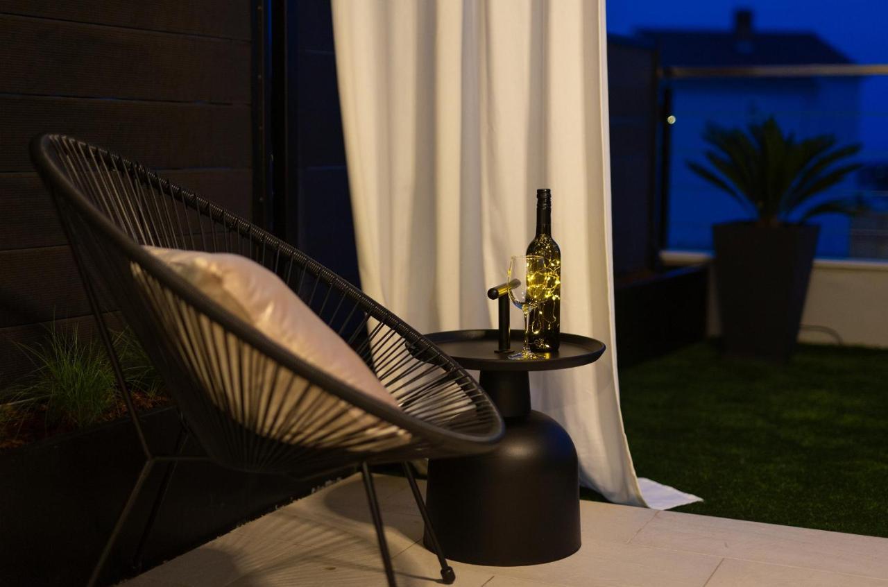 Apartment Diamar With Seaview Крк Экстерьер фото